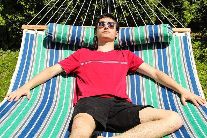 Deluxe Quilted Hammock with 3-Beam Stand